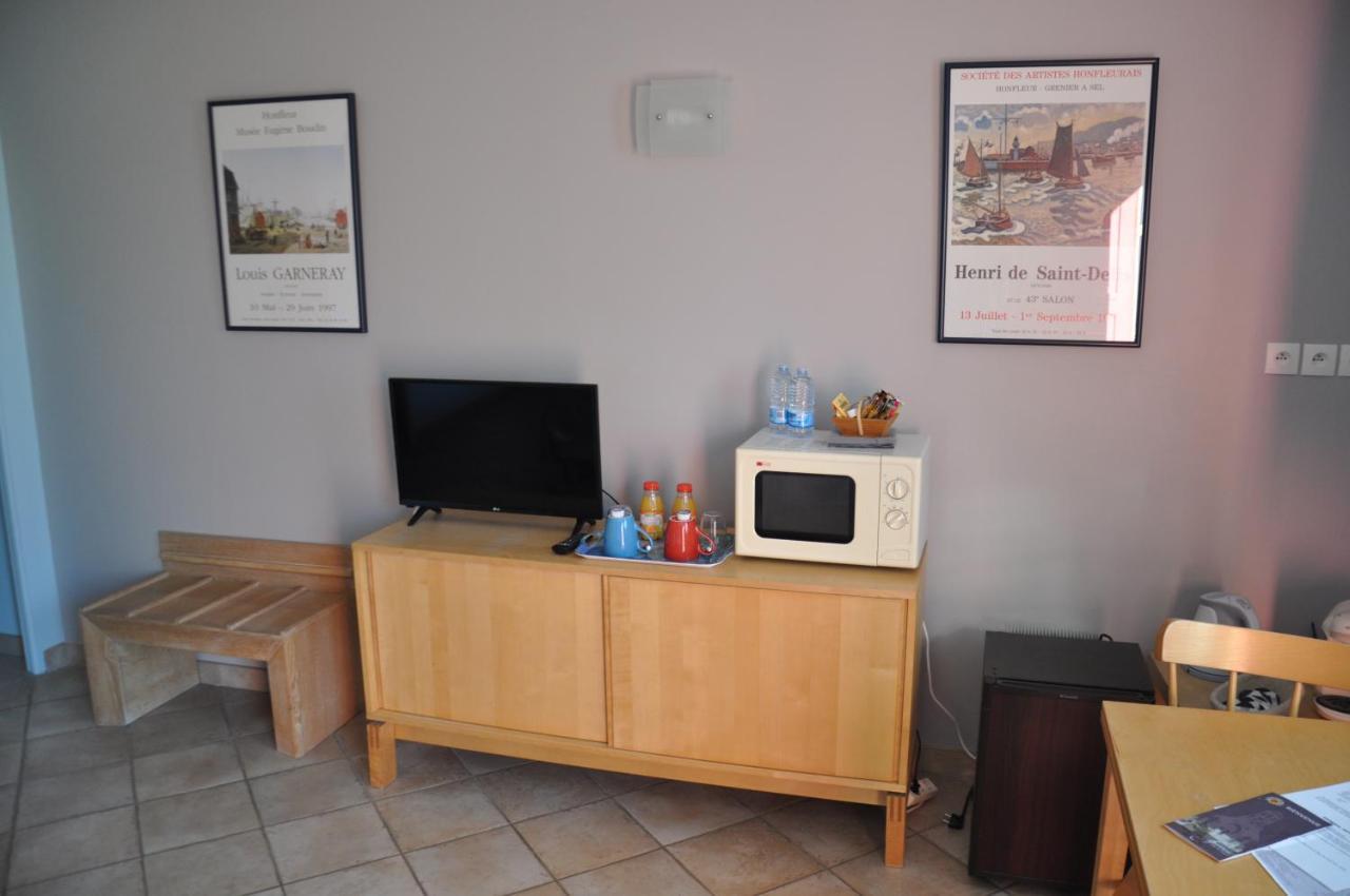 Chambre D'Hotes De L'Estuaire La Riviere-Saint-Sauveur Екстер'єр фото